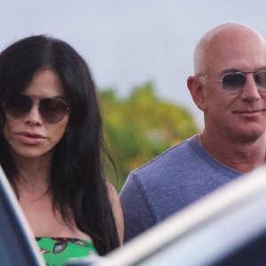 Jeff Bezos i Lauren Sanchez