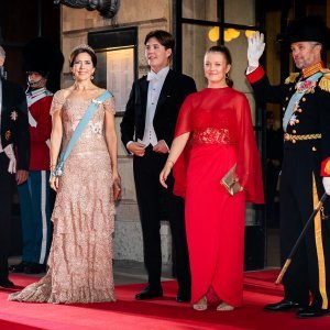Budući danski kralj, princ Frederik i princeza Mary s djecom, princem Christianom i princezom Isabellom
