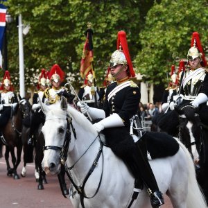 Procesija iz Buckinghamske palače prema Wesminsterskoj palači