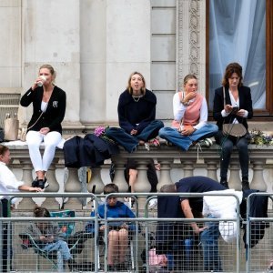 Procesija iz Buckinghamske palače prema Wesminsterskoj palači