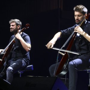 2Cellos u Areni održali posljednji nastup