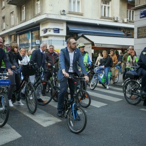 Gradonačelnik Tomislav Tomašević sa zamjenicima na Zagrebačkoj žbici