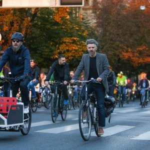 Gradonačelnik Tomislav Tomašević sa zamjenicima na Zagrebačkoj žbici