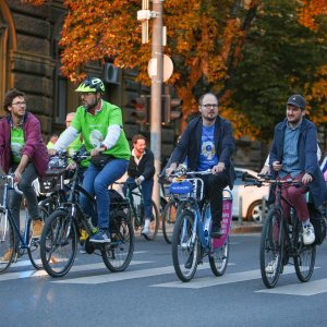 Gradonačelnik Tomislav Tomašević sa zamjenicima na Zagrebačkoj žbici