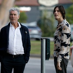 Pierce Brosnan sa suprugom Keely Shay Smith