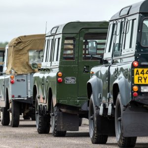 Land Rover 110 V8 II