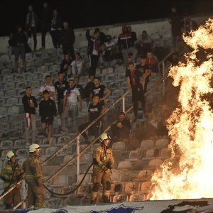 Hajduk - Dinamo, požar