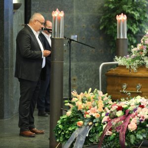 Pogreb Lukasa Nole