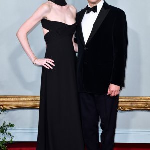 Elizabeth Debicki i Dominic West