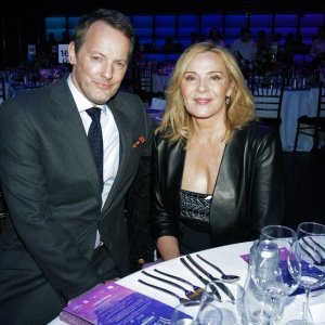 Kim Cattrall i Russell Thomas