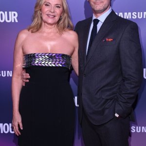 Kim Cattrall i Russell Thomas