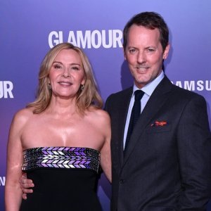 Kim Cattrall i Russell Thomas