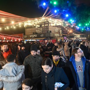 Otvaranje klizališta na Trgu kralja Tomislava povodom Adventa 2022