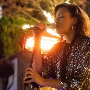 Natali Dizdar otvorila je ‘Advent festival u Prolazu‘