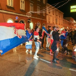 Slavlje nakon utakmice na ulicama