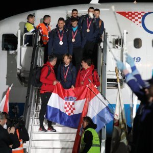 Dolazak Vatrenih na zagrebački aerodrom