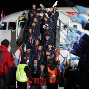 Dolazak Vatrenih na zagrebački aerodrom