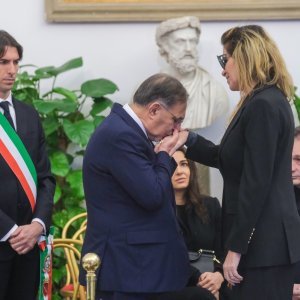 Ignazio La Russa, Arianna i Viktorija Mihajlović