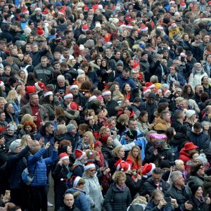 Tradicionalni podnevni ispraćaj stare i doček nove godine u Fužinama (2)