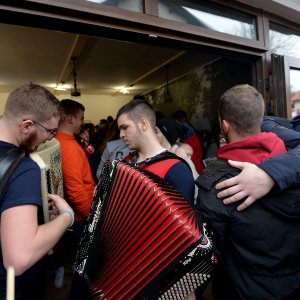 Tradicionalni podnevni ispraćaj stare i doček nove godine u Fužinama (2)