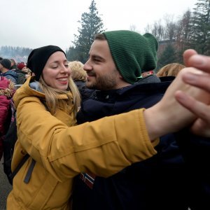 Tradicionalni podnevni ispraćaj stare i doček nove godine u Fužinama (2)