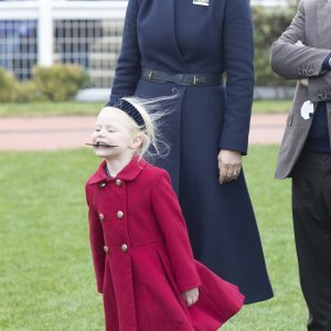 Lena i Mia Tindall