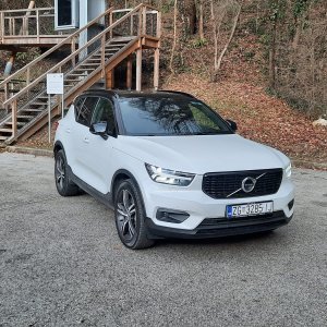 Volvo XC40 T5 Recharge 262KS R-Design AT7