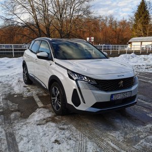 Peugeot 3008 Hybrid 225 e-EAT8 Road Trip