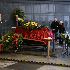 Posljednji ispraćaj Silvije Luks Kalogjera na Zagrebačkom krematoriju