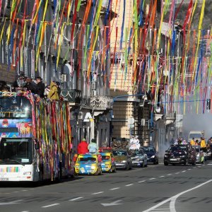 Maškarana manifestacija na riječkim ulicama