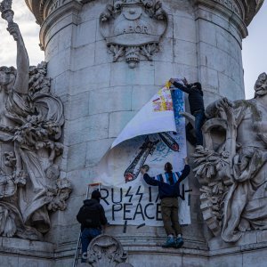 Antiratni prosvjedi širom svijeta na godišnjicu ruske invazije na Ukrajinu