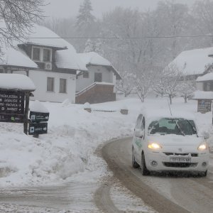 Novi snijeg kod Plitvičkih jezera