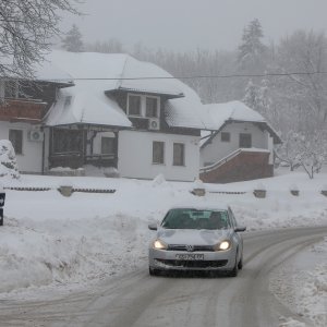 Novi snijeg kod Plitvičkih jezera