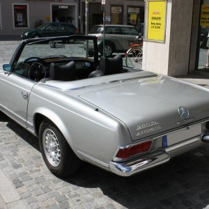 Mercedes-Benz 280 SL Automatic (W113)