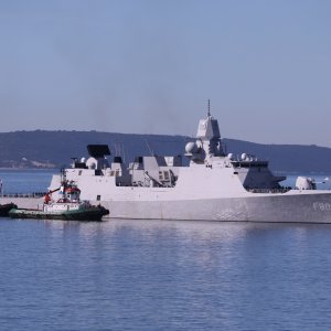 Dolazak nizozemske fregate RM HNLMS De zeven provincien u splitsku luku