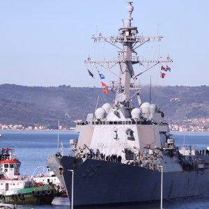 Dolazak američkog zapovjednog broda RM USS "James E Williams"