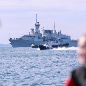 Brod kanadske mornarice HMCS Fredericton u Splitu