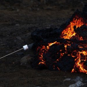 Erupcija vulkana Meradalir na Islandu