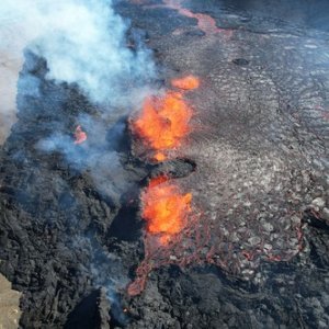 Erupcija vulkana Meradalir na Islandu