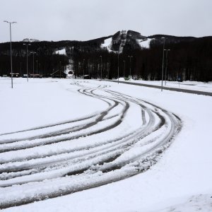 Snijeg je zabijelio skijalište Platak