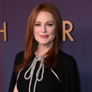 Julianne Moore (62)