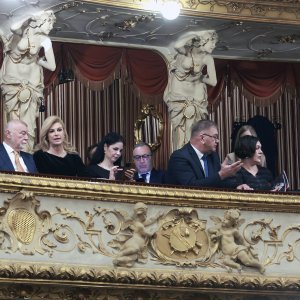 Sadašnji i bivši predsjednici RH u loži HNK