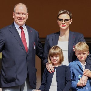 Princeza Charlene i princ Albert s blizancima