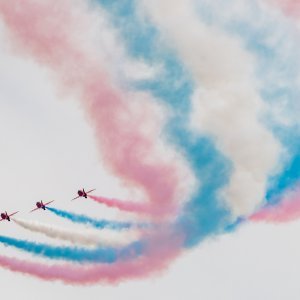 “Krila Oluje” i “Red Arrows”