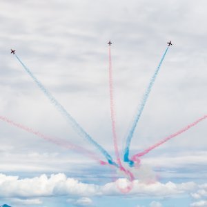 “Krila Oluje” i “Red Arrows”