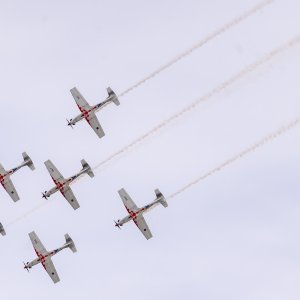 “Krila Oluje” i “Red Arrows”