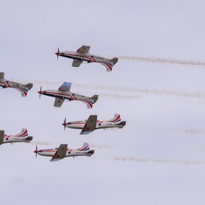 “Krila Oluje” i “Red Arrows”