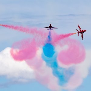 “Krila Oluje” i “Red Arrows”