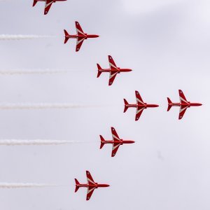Krila  Oluje i Red Arrows