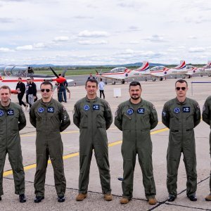 Krila  Oluje i Red Arrows